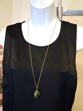 NWOT Bauxo Eco-Chic Green Oval Pendant Long Gold-Plated Necklace